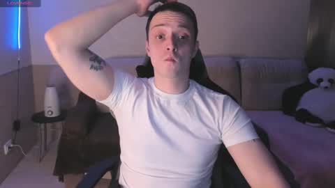 Snapshot of nikolos_vise chatting on 4, 2, 2025 Nikolos online show from 4, 2, 2025