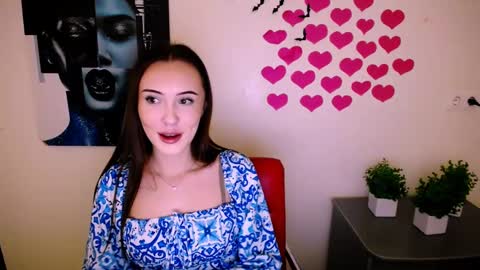 nikonara_ online show from 8, 12, 2024