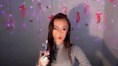 nikonara_ online show from 18, 12, 2025