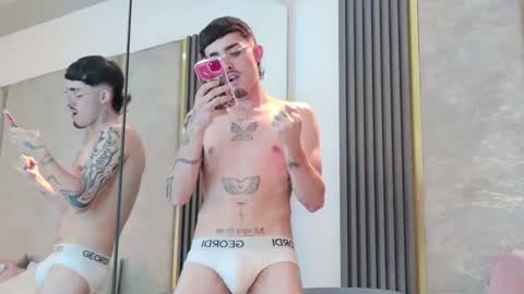 Niko Stone online show from 4, 3, 2026