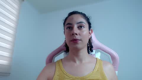 niky_blue online show from 5, 3, 2025