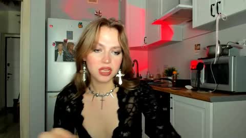 Snapshot of niky_jess chatting on 10, 2, 2025 Veronica online show from 10, 2, 2025