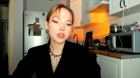 Snapshot of niky_jess chatting on 17, 2, 2025 Veronica online show from 17, 2, 2025