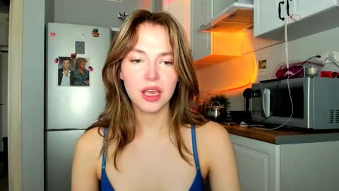 Snapshot of niky_jess chatting on 27, 2, 2025 Veronica online show from 27, 2, 2025