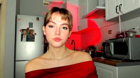 Snapshot of niky_jess chatting on 28, 2, 2025 Veronica online show from 28, 2, 2025