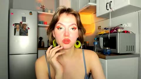 Snapshot of niky_jess chatting on 3, 3, 2025 Veronica online show from 3, 3, 2025