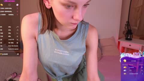 Snapshot of nillie_kelly chatting on 3, 12, 2024 Nillie online show from 3, 12, 2024