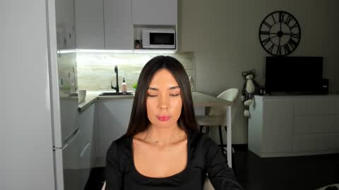 Bella online show from 20, 12, 2024