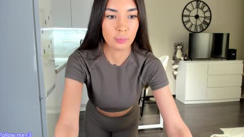Bella online show from 24, 12, 2024