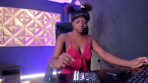 nilo solem online show from 28, 12, 2024