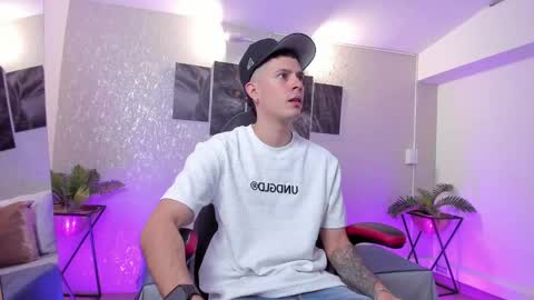 Nils online show from 5, 11, 2025