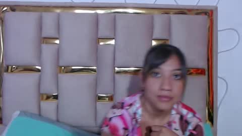 Nina Carther online show from 15, 10, 2025