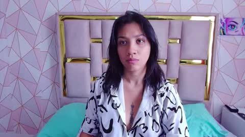 Nina Carther online show from 16, 3, 2026