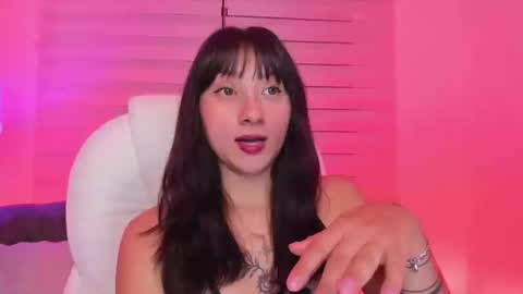 nina_collinns online show from 25, 9, 2025