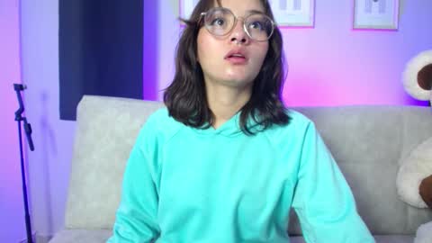 Nina online show from 11, 11, 2025