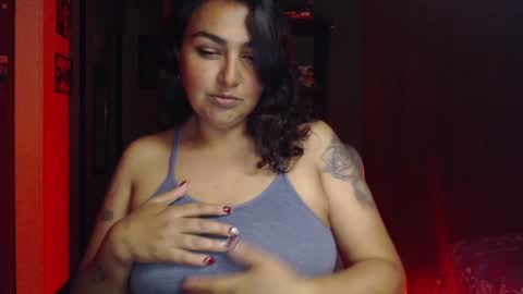 Nina Moon online show from 3, 1, 2025