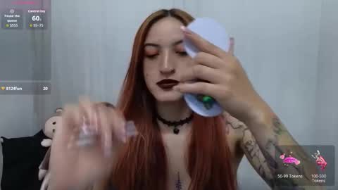 Snapshot of ninaa_fox chatting on 20, 11, 2025 Ninaa fox online show from 20, 11, 2025