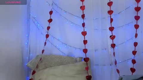 Ninaa fox online show from 2, 3, 2026