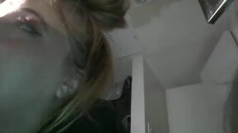 ninabeanzz online show from 17, 9, 2025