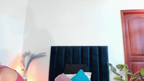 Nina online show from 15, 10, 2025