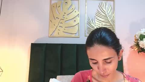 Nina online show from 19, 11, 2025