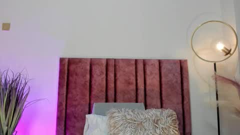 Nina online show from 14, 12, 2025