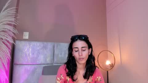 Nina online show from 15, 12, 2025