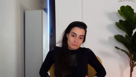 Snapshot of ninacrystal chatting on 25, 2, 2026 NinaCrystal online show from 25, 2, 2026