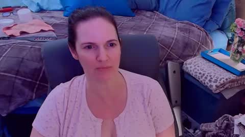 Nina Jaymes online show from 9, 9, 2025