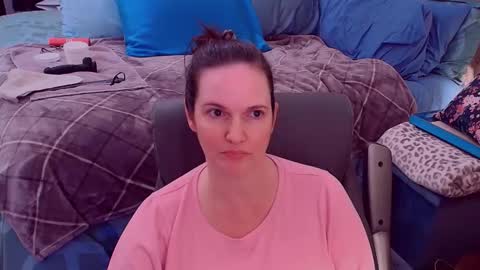 Snapshot of ninajaymes chatting on 18, 11, 2025 Nina Jaymes online show from 18, 11, 2025