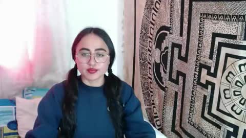 N I N A online show from 20, 10, 2025