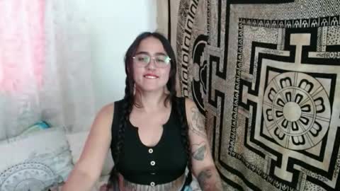 N I N A online show from 22, 10, 2025