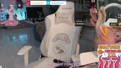 Snapshot of ninapoledance chatting on 19, 9, 2025 Nina online show from 19, 9, 2025