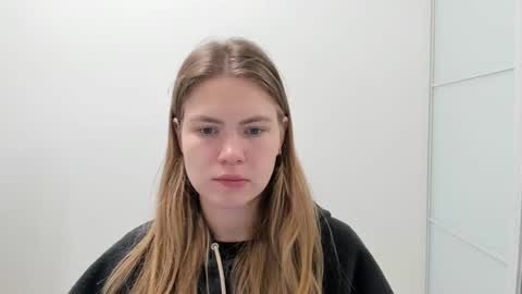 ninarihh online show from 20, 10, 2025