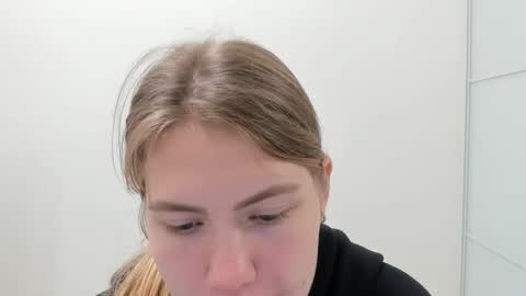 ninarihh online show from 22, 10, 2025