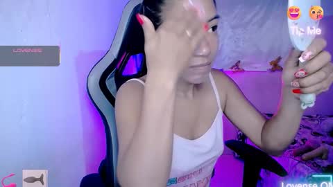 ninatinydoll1 online show from 21, 10, 2025