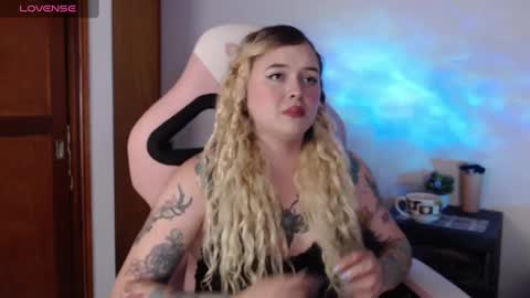 Nina online show from 28, 9, 2025