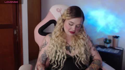 Nina online show from 4, 10, 2025