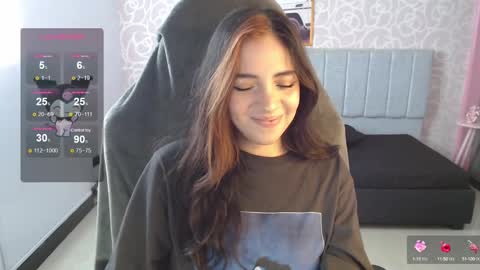 Snapshot of ninfa_ch chatting on 9, 12, 2024 Ninfa online show from 9, 12, 2024