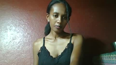 ninie246746 online show from 18, 2, 2025