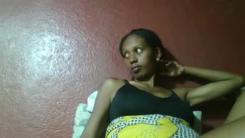 ninie246746 online show from 8, 3, 2025