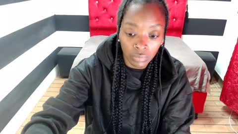 Snapshot of nirak_sf chatting on 6, 1, 2025 Nirak online show from 6, 1, 2025