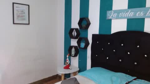 Snapshot of nirak_sf chatting on 14, 2, 2025 Nirak online show from 14, 2, 2025