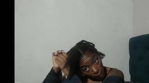 Snapshot of nirak_sf chatting on 21, 10, 2025 Nirak online show from 21, 10, 2025