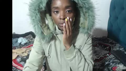 Snapshot of nirak_sf chatting on 28, 10, 2025 Nirak online show from 28, 10, 2025