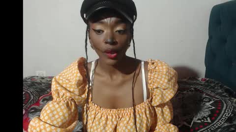 Snapshot of nirak_sf chatting on 29, 10, 2025 Nirak online show from 29, 10, 2025