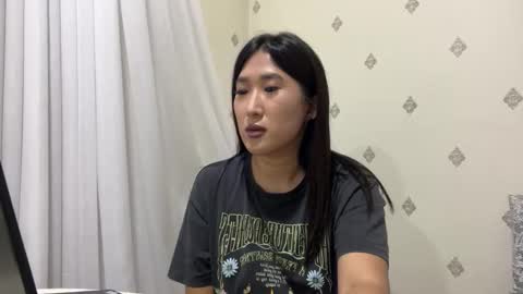 Snapshot of niravoid chatting on 14, 9, 2025 niravoid online show from 14, 9, 2025