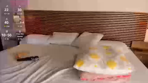 Nitha Gonzalez online show from 9, 9, 2025