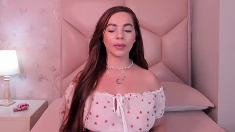   ambarsulliva  online show from 8, 1, 2025