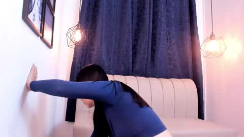 NATHALIA MORENO online show from 11, 11, 2025